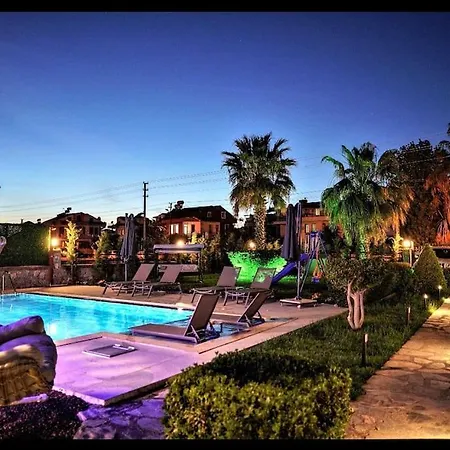 Villa Mustakil Havuzlu *